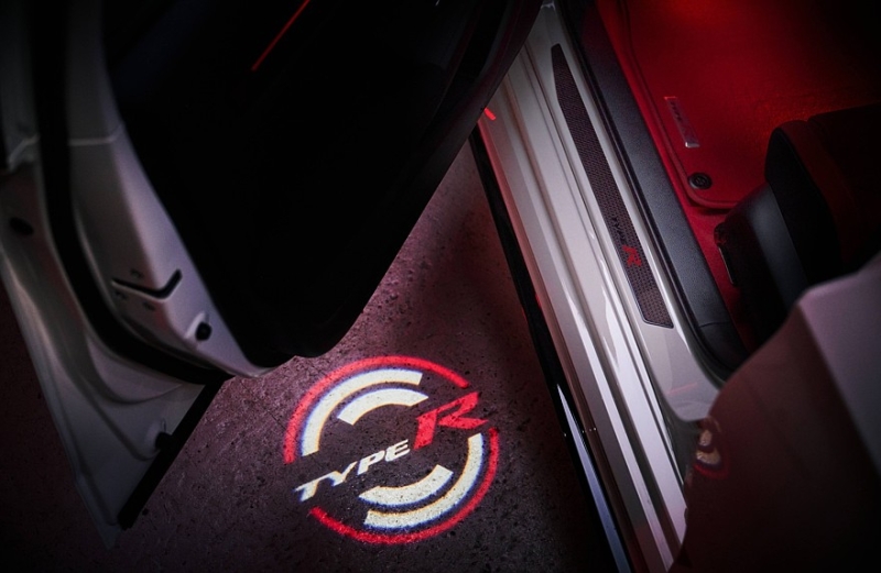 Honda Civic Type R прощается с Европой спецверсией Ultimate Edition
